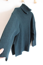 H&M Evergreen Ribbed Turtleneck Sweater | M
