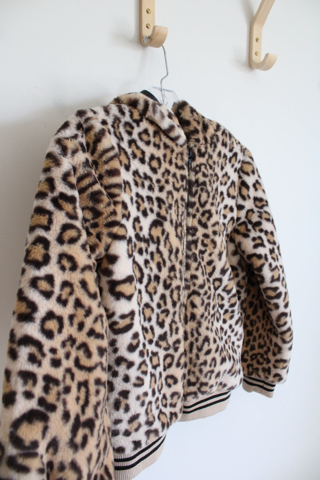 Forever 21 Kids Fuzzy Brown Leopard Print Jacket | Youth 9/10