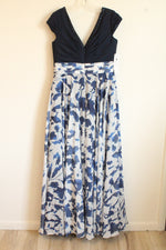NEW Sweetheart Love Navy Blue and White Floral Cap Sleeve Pleated Bodice Evening Dress | 14
