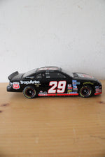 Elite Action 1997 Monte Carlo Elite Phillips 66 #29 Elliott Sadler Die-Cast Car