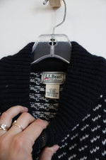 L.L. Bean Vintage Navy Blue Wool White Patterned 1/4 Zip Sweater | XL