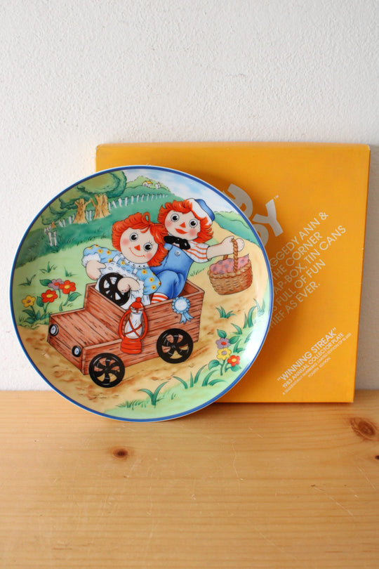 Schmid Raggedy Ann & Andy Winning Streak Wall Decor Plate