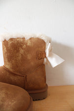 Ugg Mini Bailey Bow Gold Glitter Chestnut Boots | Size 6