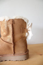 Ugg Mini Bailey Bow Gold Glitter Chestnut Boots | Size 6