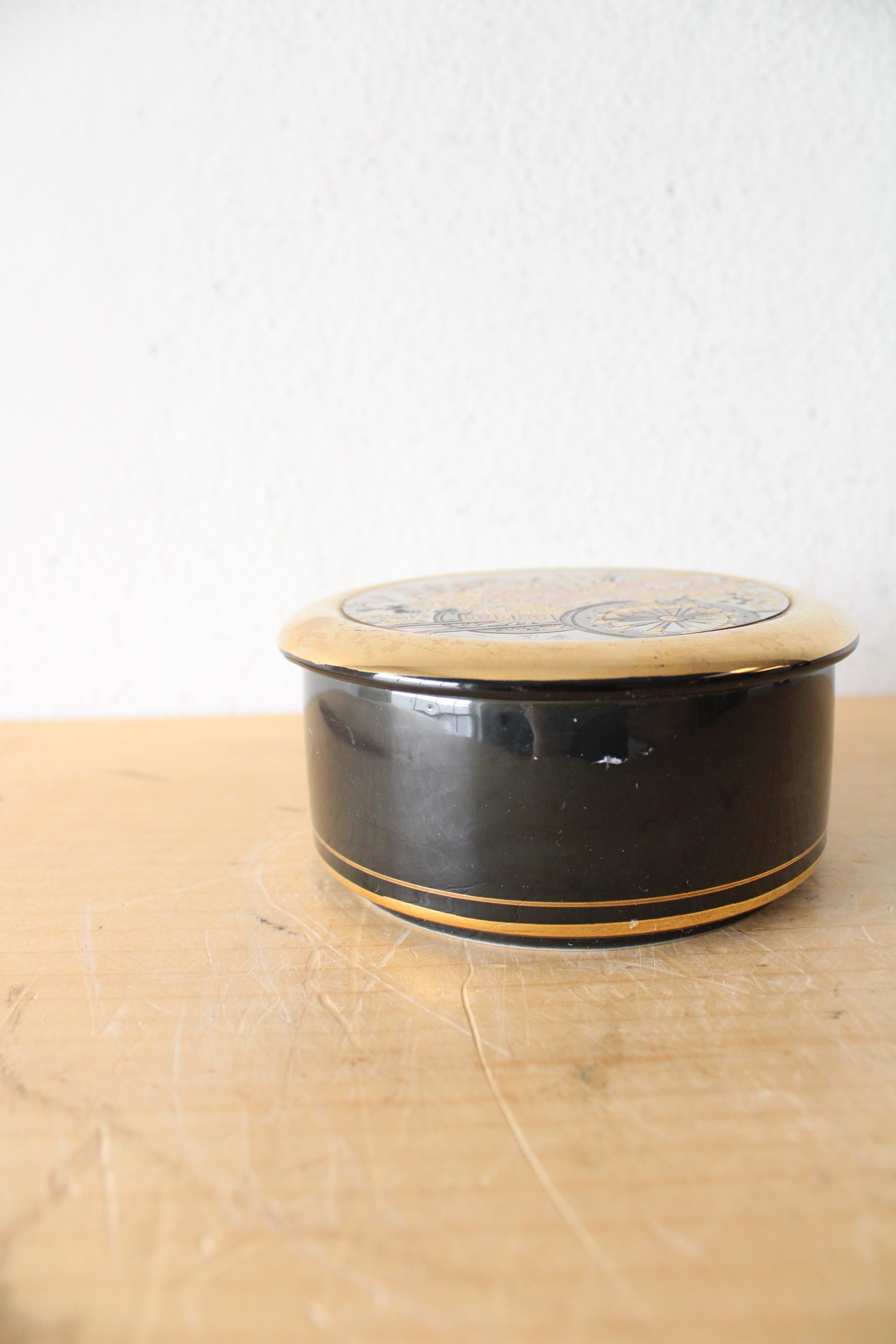 The Art Of Chokin 24K Gold Edged Etched Small Black Covered Container