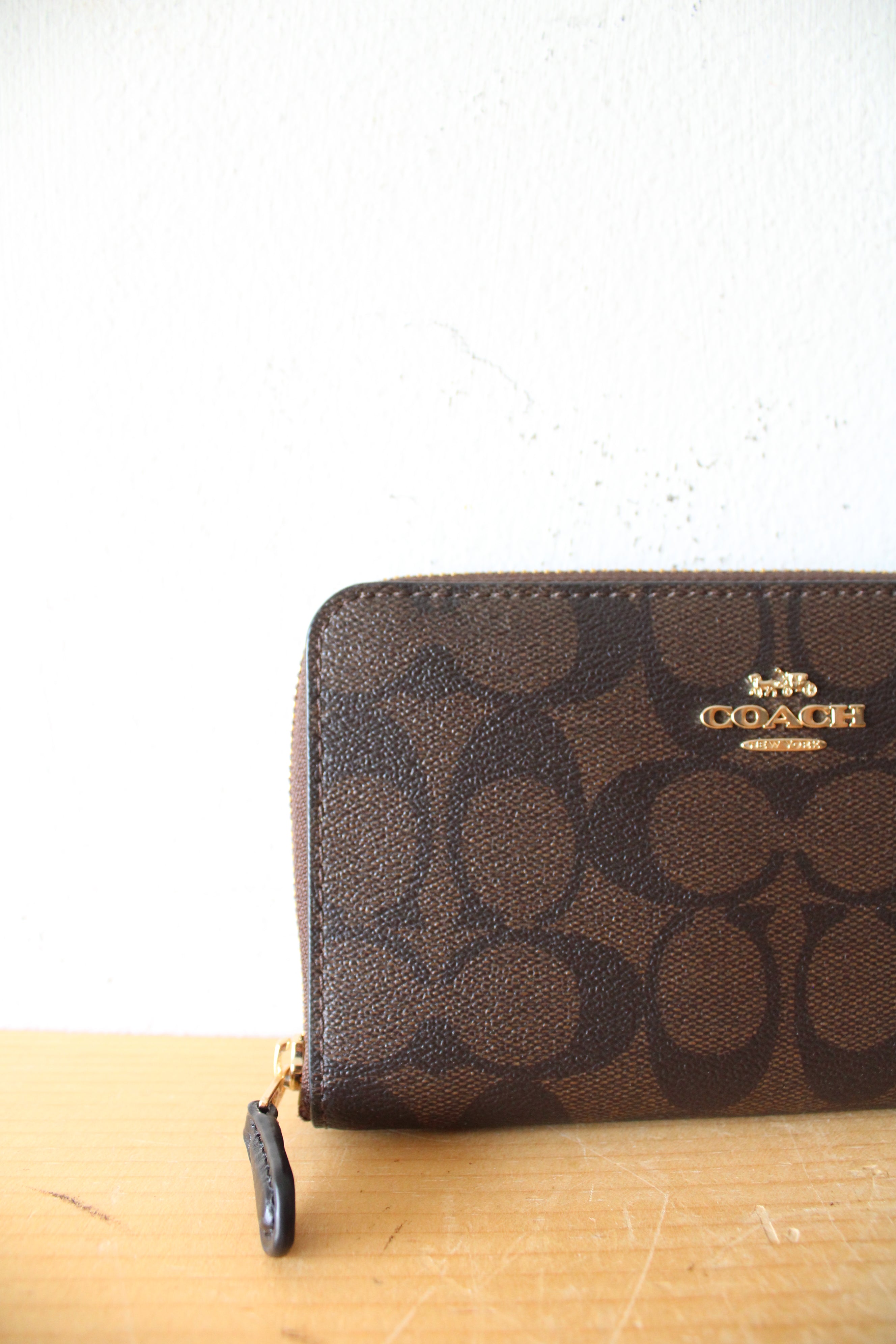 Coach Signature Brown Medium ID Corner Zip Wallet