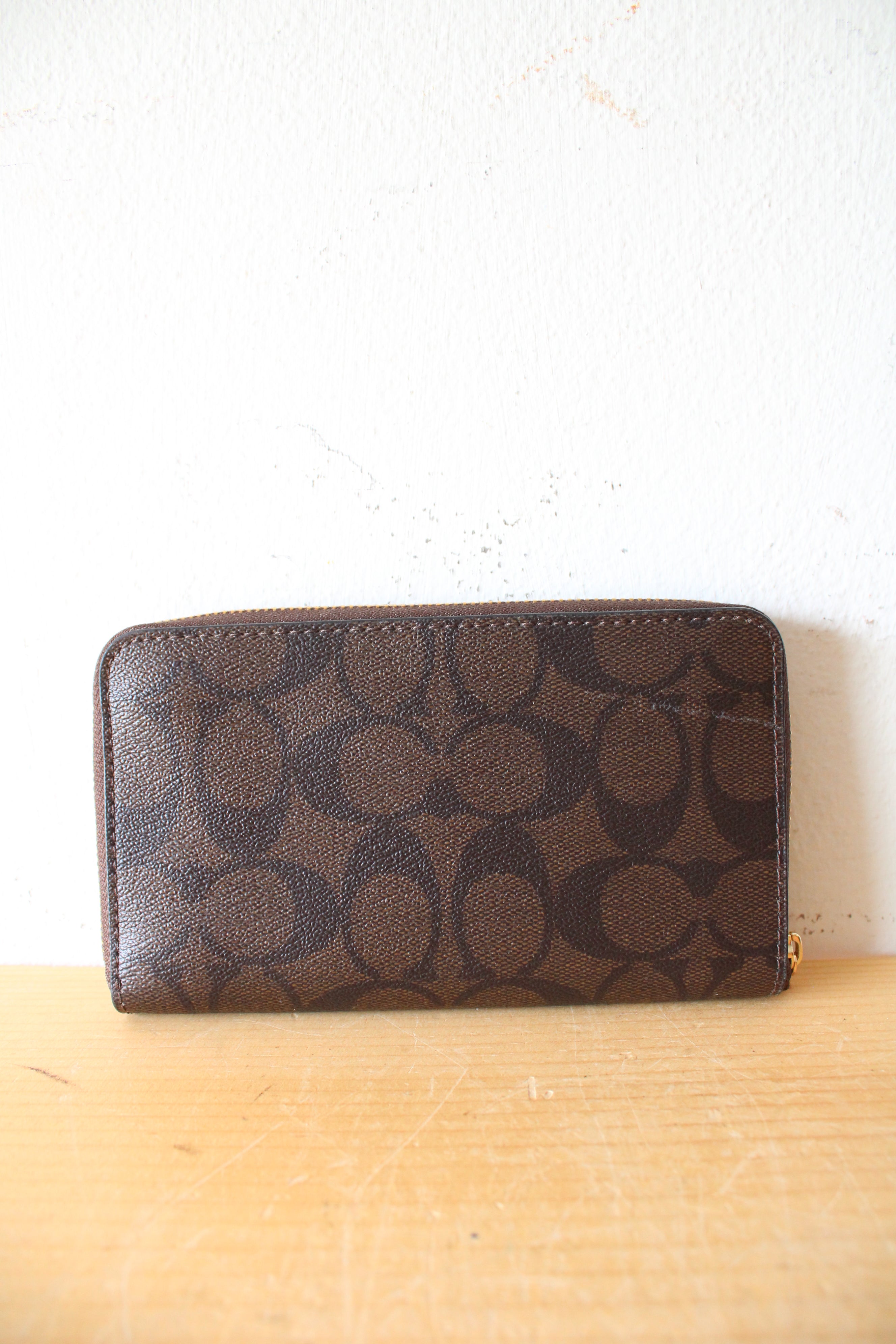 Coach Signature Brown Medium ID Corner Zip Wallet