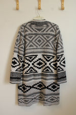 Spence Knits Gray and Black Geometric Print Sweater | M