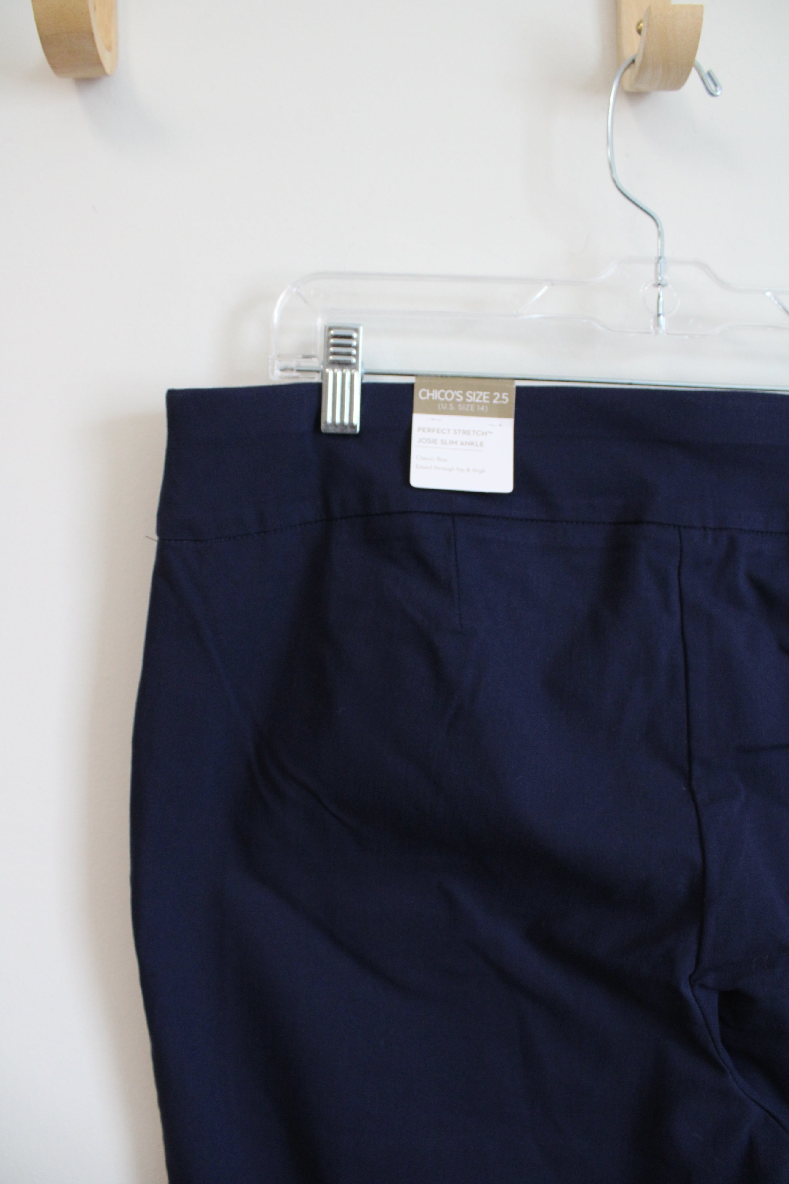 NEW Chico's Perfect Stretch Josie Slim Ankle Navy Pants | 2.5 (14)