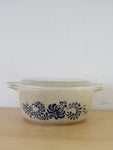 Vintage Pyrex Covered Casserole Dish 2.5L Homestead Pattern