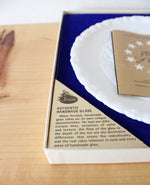 Fenton USA Bicentennial Project Of The General Federation Of Women's Clubs Colonial Milk Glass White "Life, Liberty And The Pursuit Of Happiness" Decorative Plate