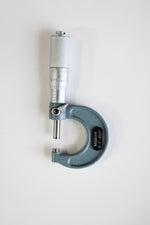 Mitutoyo 0-1" Micrometer Tool