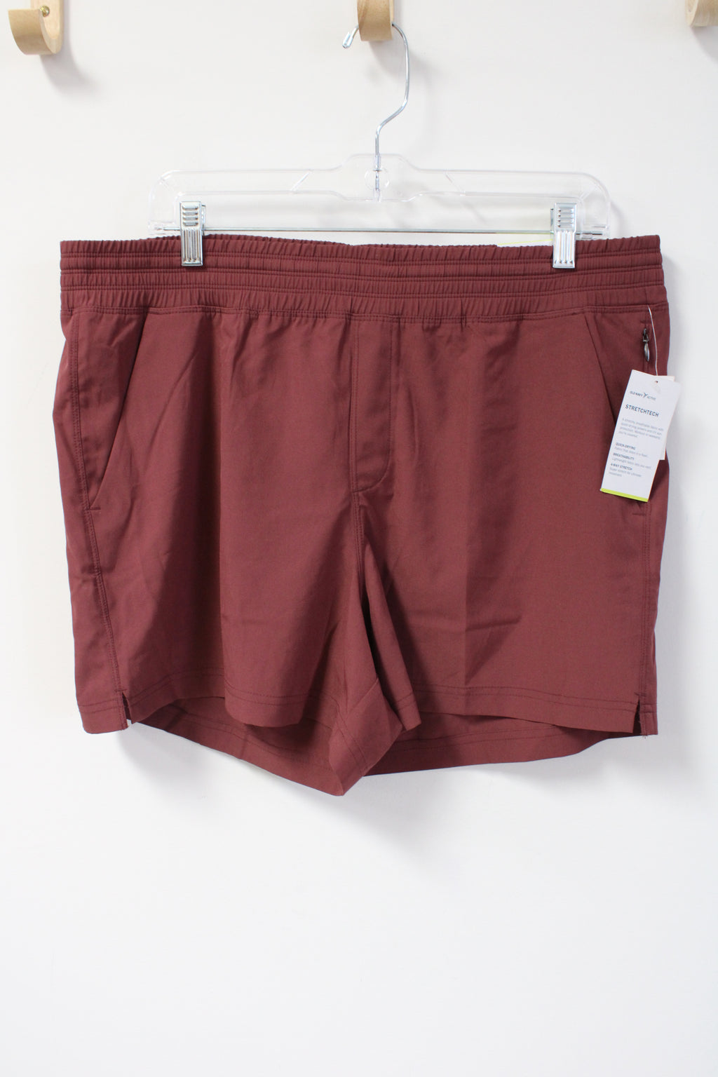 NEW Old Navy Dusty Red StretchTech Shorts | L