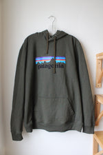 Patagonia Regular Fit Olive Green Hoodie | XL