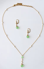 1928 Gold Green Stone Pearl Necklace & Earring Set