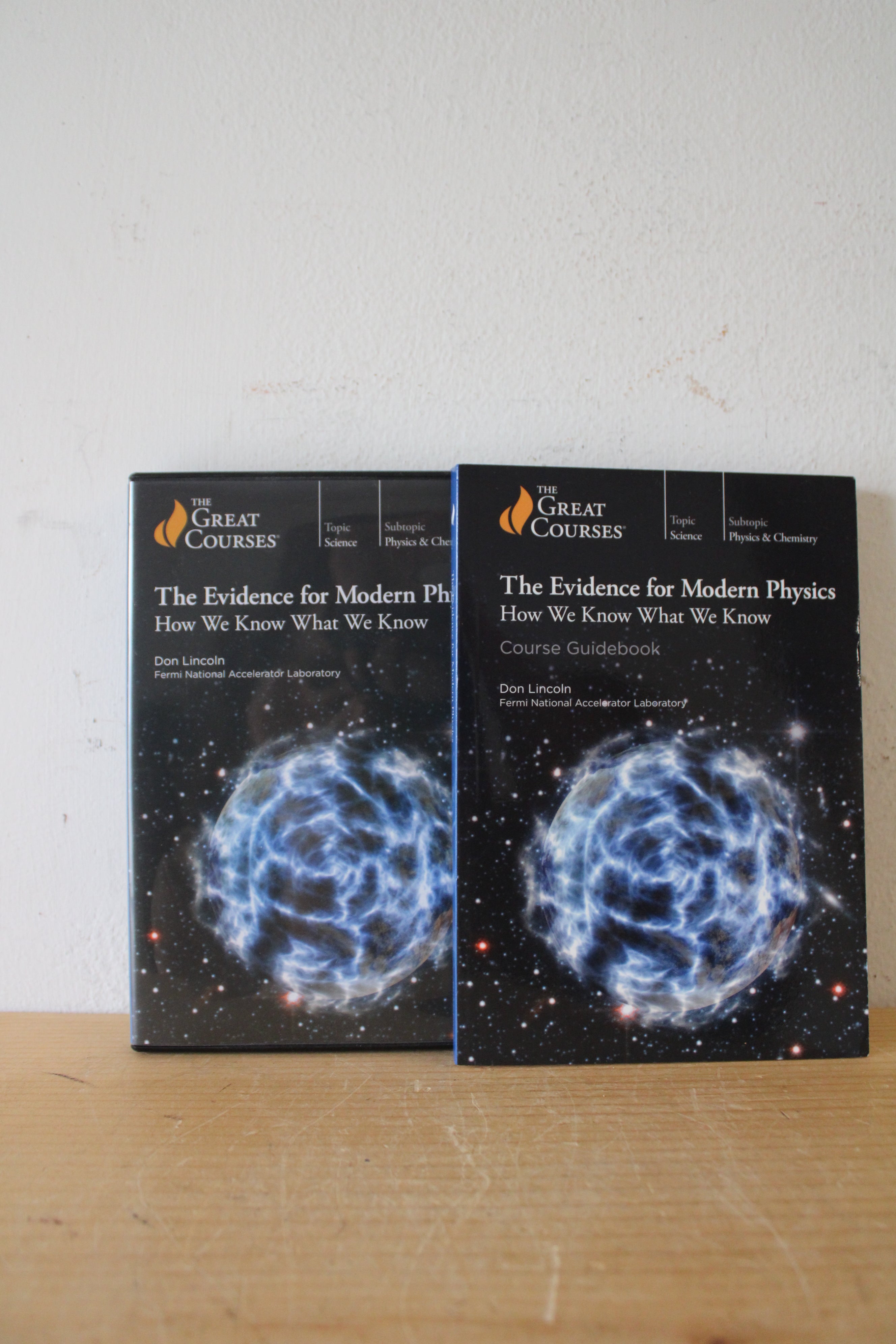 The Evidence For Modern Physics: How We Know What We Know By Don Lincoln Course Guidebook & DVD Set