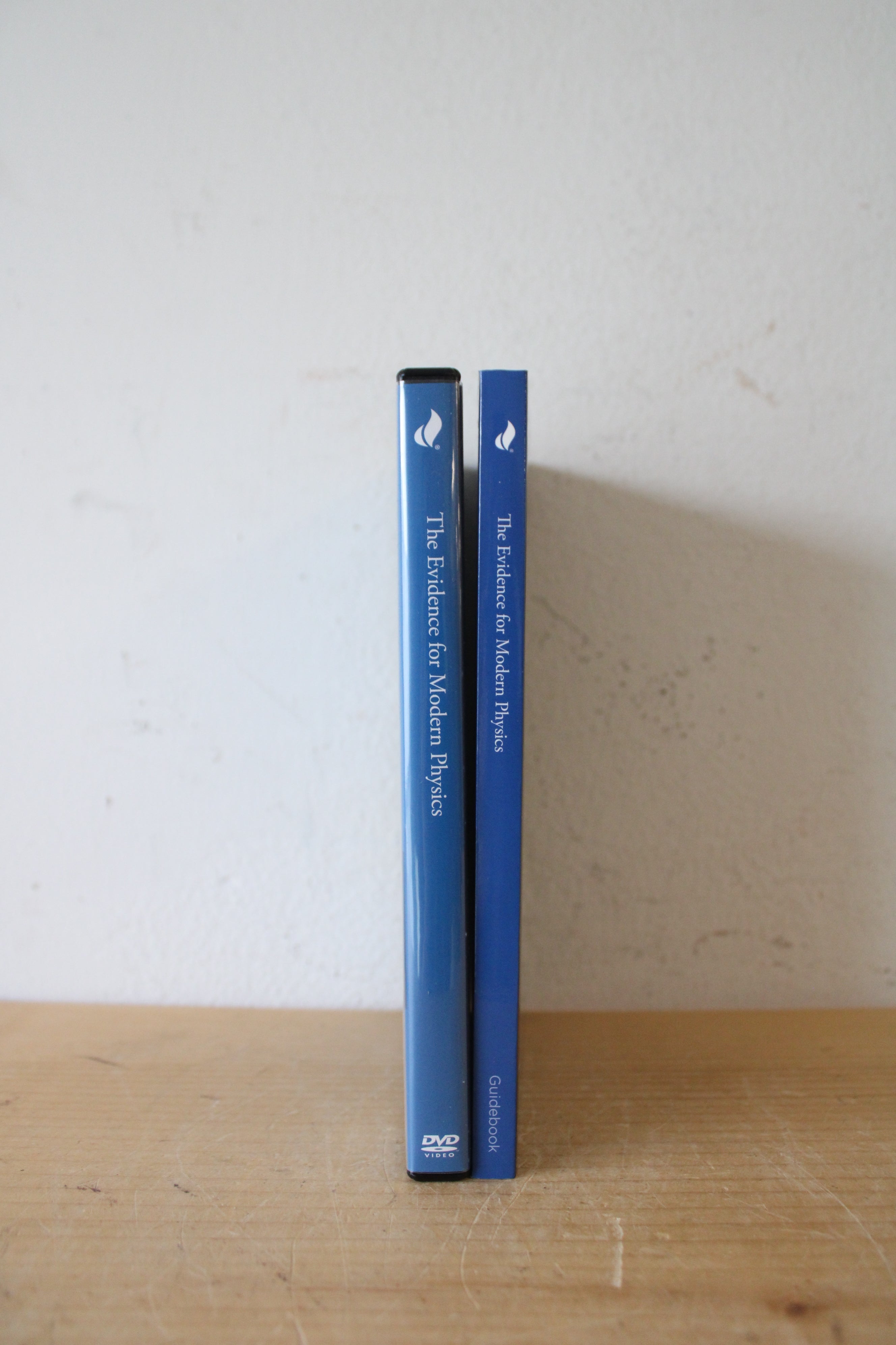 The Evidence For Modern Physics: How We Know What We Know By Don Lincoln Course Guidebook & DVD Set