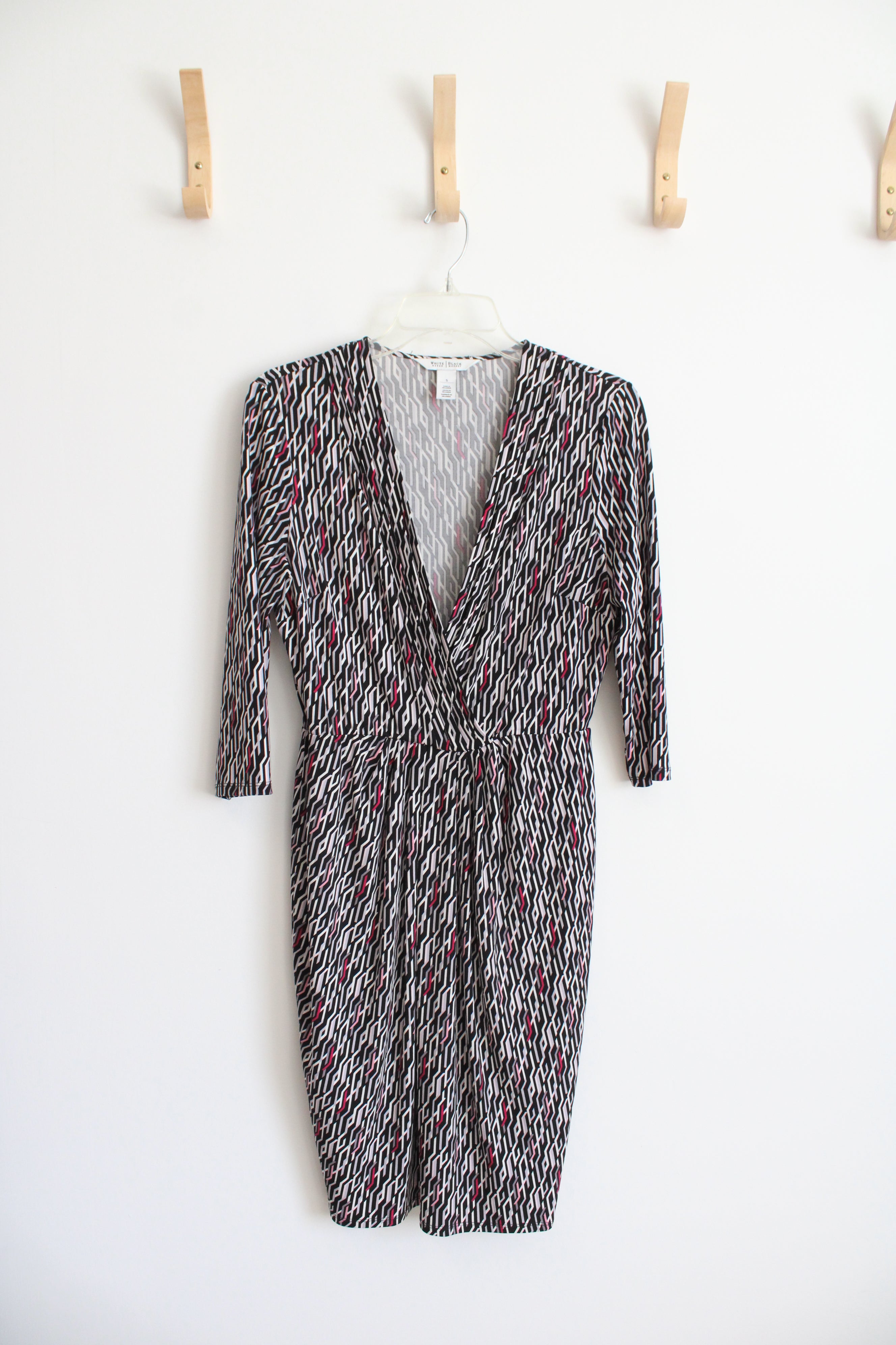 White House Black Market Black White & Pink Patterned Dress | S Jubilee Thrift White House Black Market Black White & Pink Patterned Dress | S Jubilee Thrift