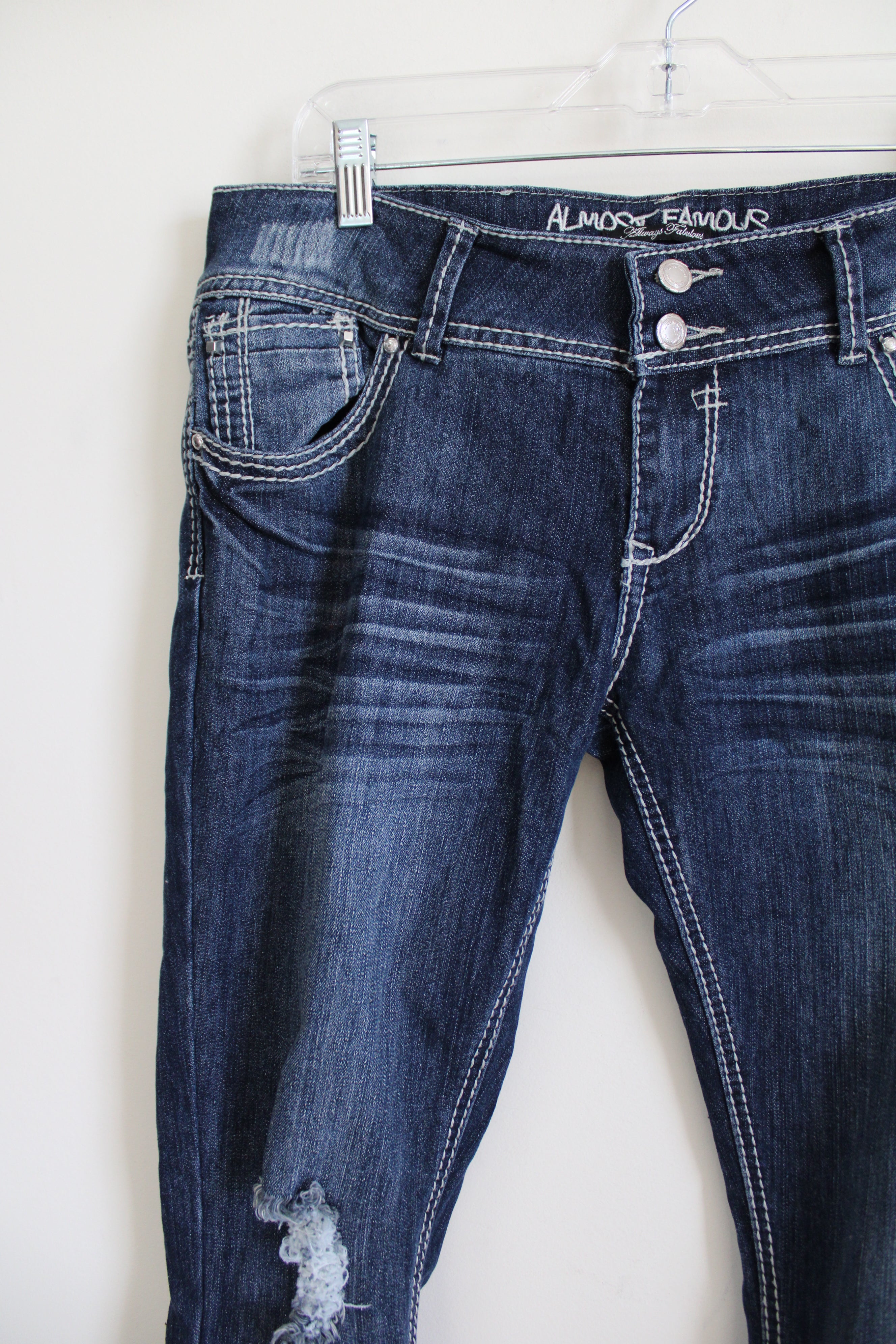Almost famous jeans discount