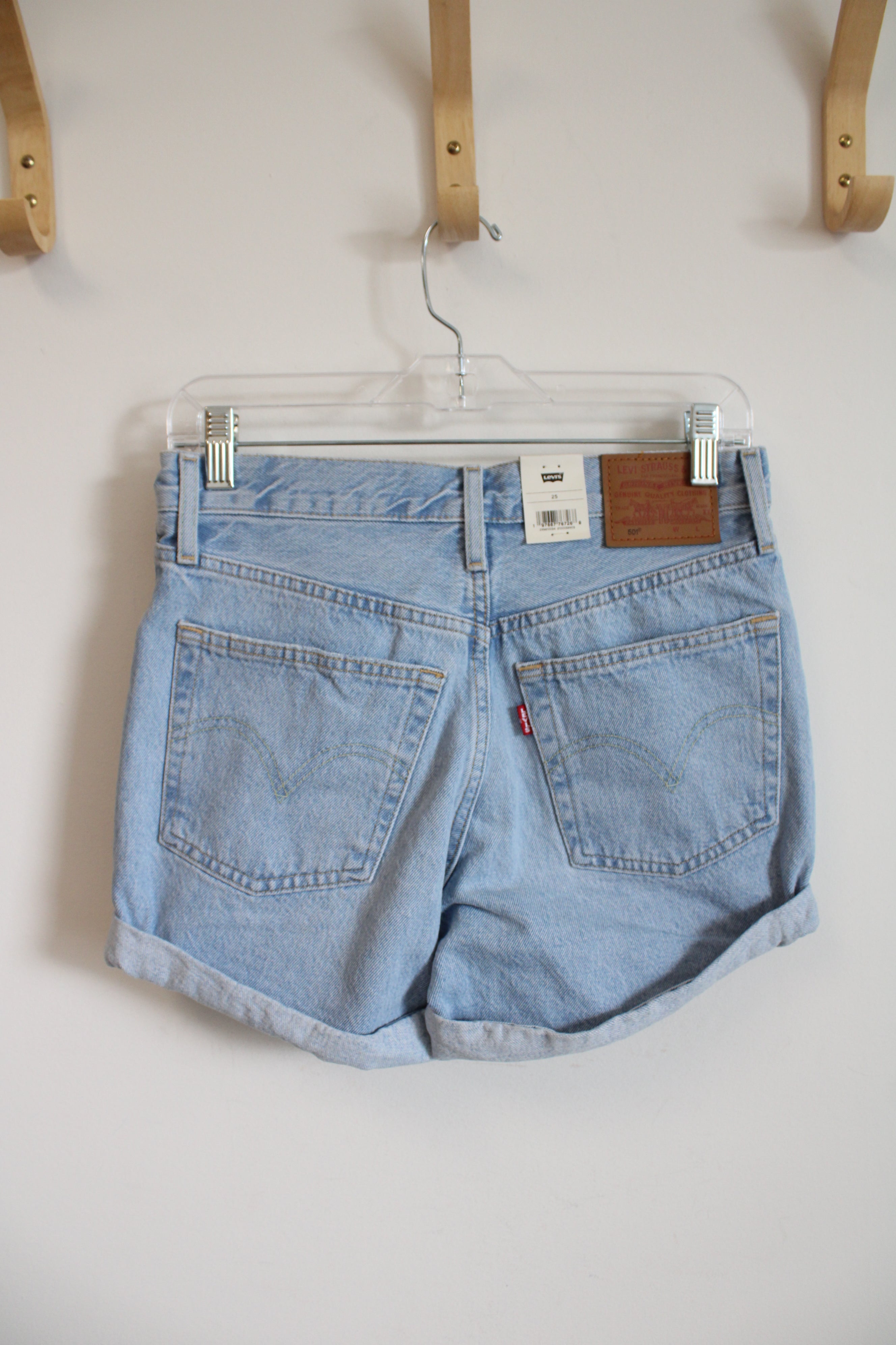 NEW Levi's 501 Mid Rise Rolled Jean Shorts | 25
