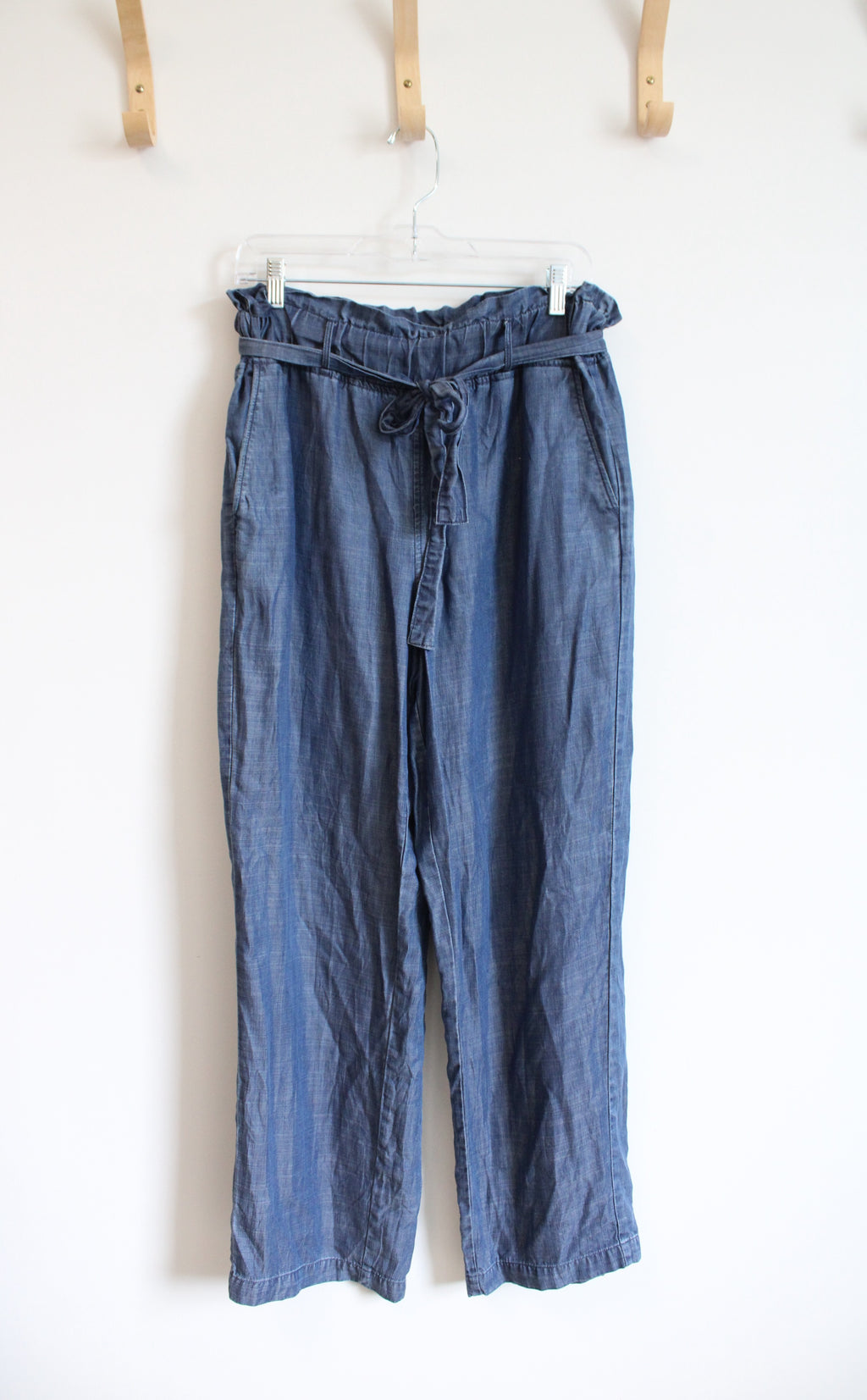 LOFT Blue Chambray Flowy Tied Waist Pants | S