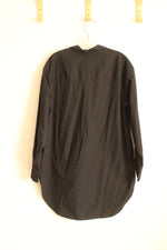 New Gap Black Organic Cotton LS Button Down Shirt with Side Slits | M