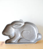 The Pewter Shop Vintage Aluminum Rabbit Mold