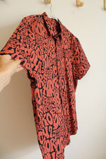 Michael Kors Orange & Navy Patterned Logo Short Sleeved Button Down Shirt | XL