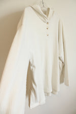 Old Navy White Ribbed Soft Hoodie | XL