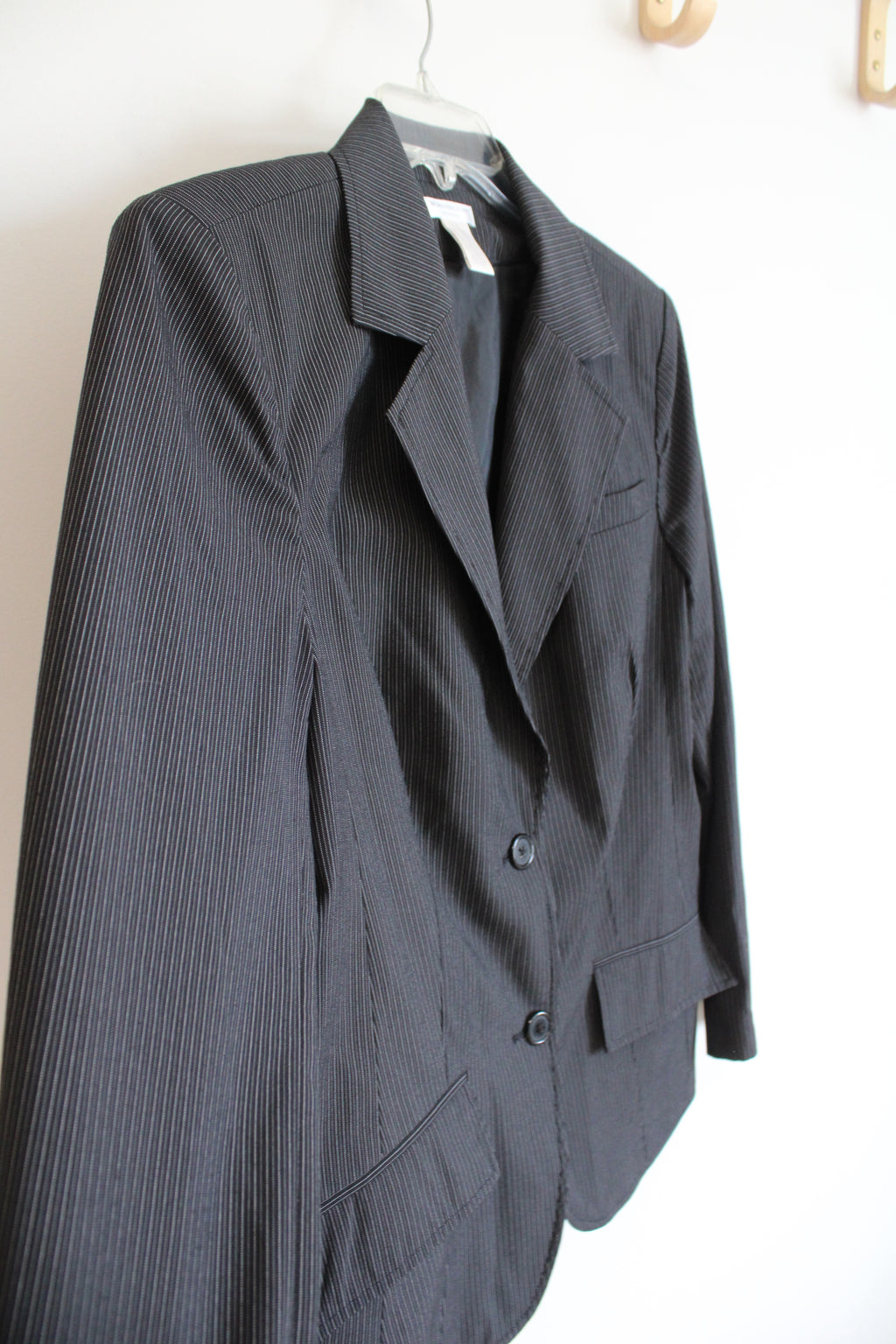Worthington Stretch Black Pinstripe Blazer | 18