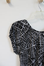 Kenneth Cole Reaction Black & White Patterned Top | M