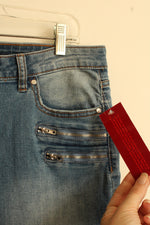 NEW Jennifer Lopez Denim Capris with Front Zippers | 14
