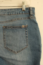 NEW Jennifer Lopez Denim Capris with Front Zippers | 14