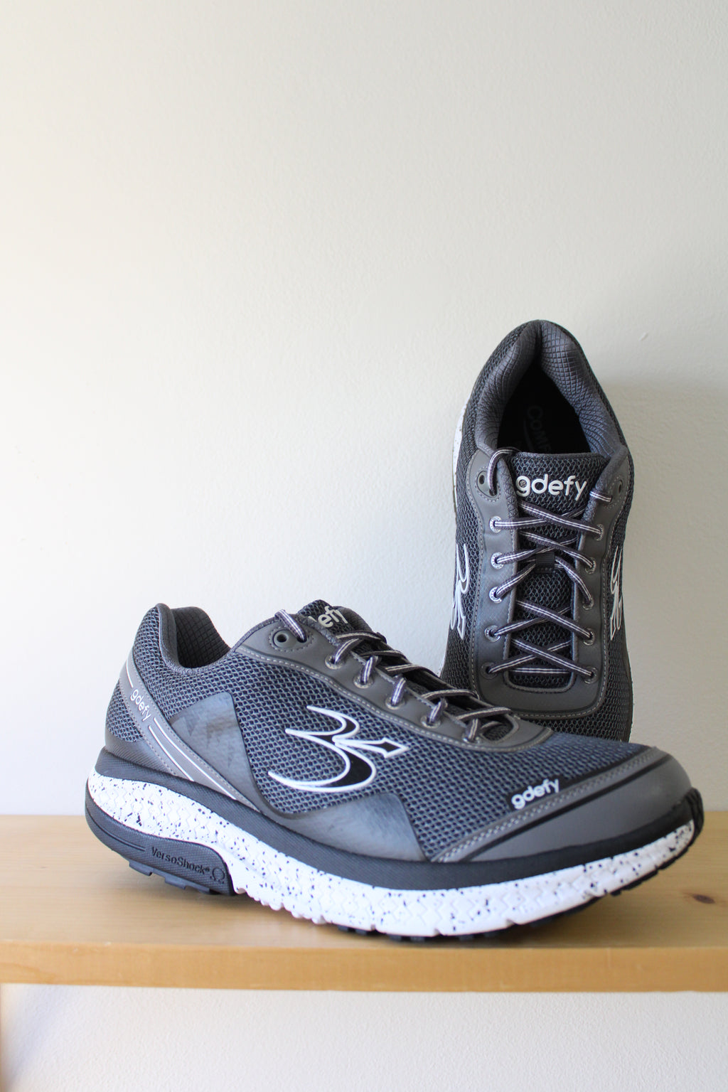 GDefy Comfort Fit Gravity Defyer Gray Sneaker | Size 14