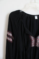 NEW Old Navy Black Red & White Embroidered Long Sleeved Top | L