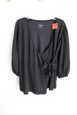 Ingrid & Isabel Black Wrap Nursing Friendly Top | M