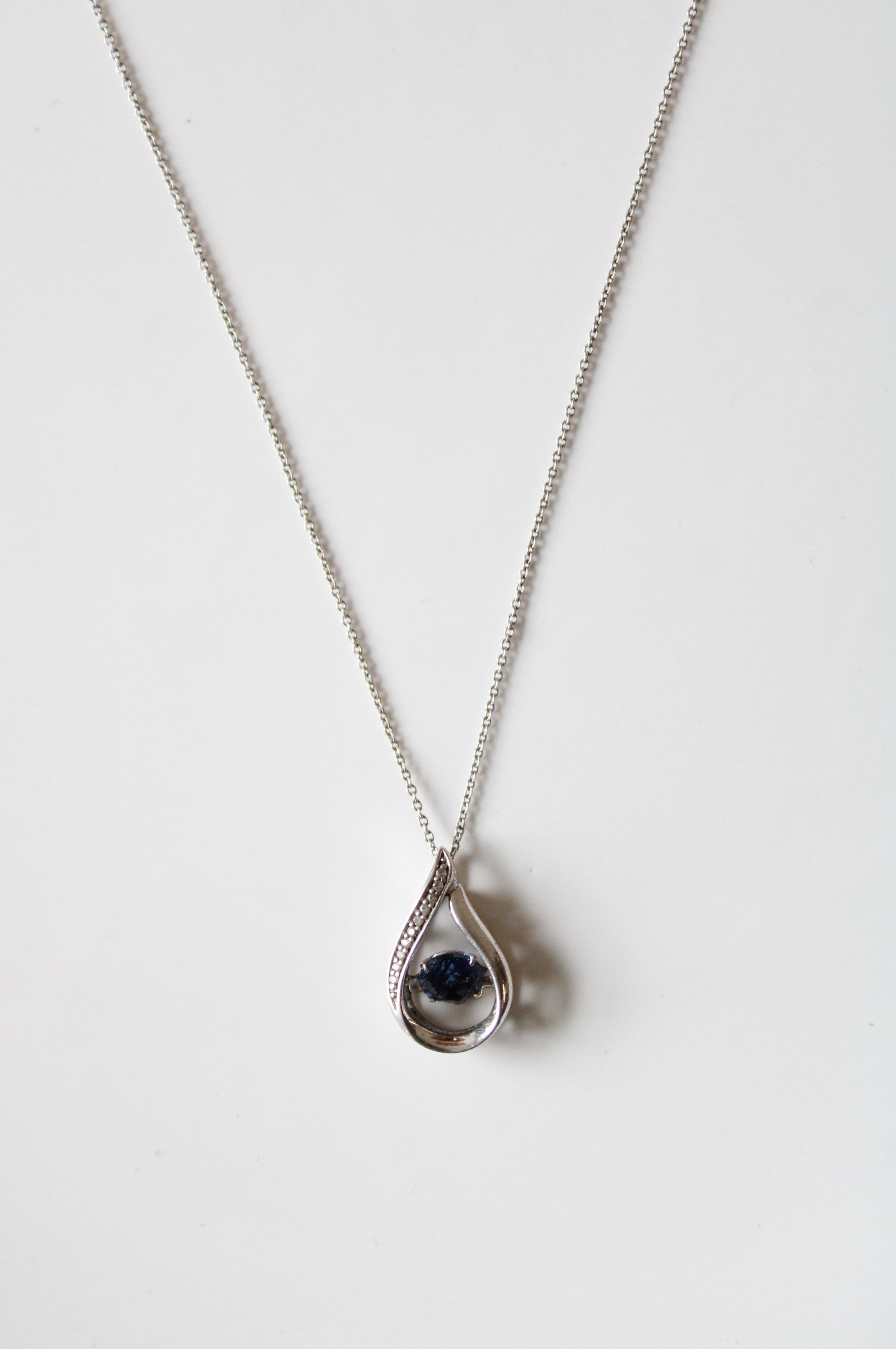 Sapphire Teardrop Sterling Silver Pendant Moving Gem Necklace
