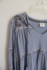 Knox Rose Periwinkle Blue Embroidered Boho Top | M