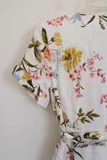 NEW LOFT White floral Flutter Wrap Dress | 0 Petite