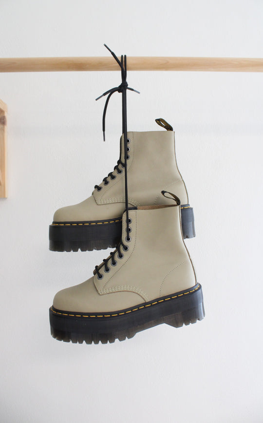 Dr. Martens 1460 Max Pale Olive Leather Platform Boots | Size 10