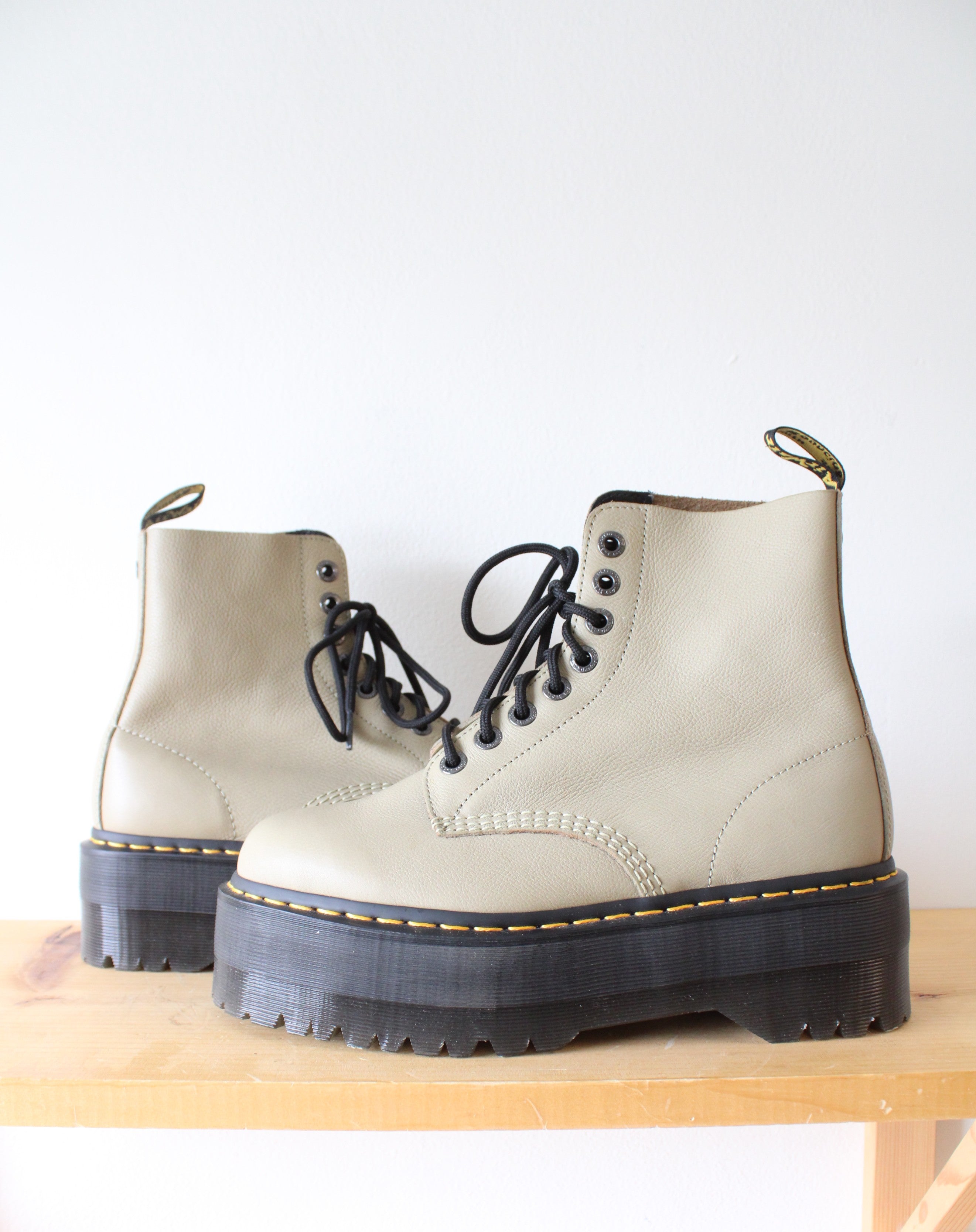 Dr. Martens 1460 Max Pale Olive Leather Platform Boots | Size 10