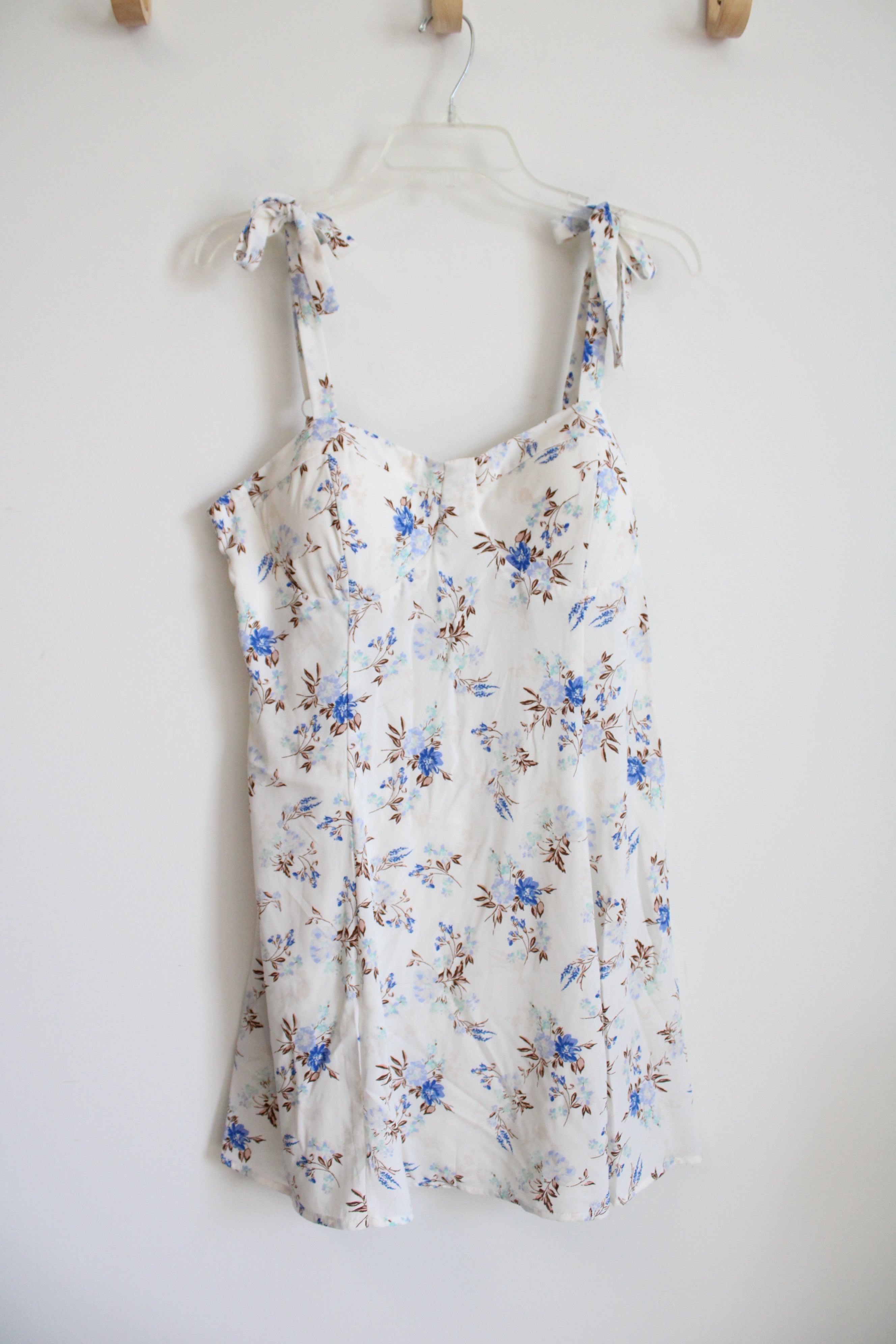 Lily Rose White & Blue Floral Tied Strap Dress | XXL