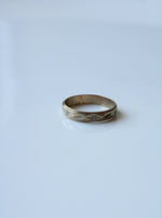 14K Yellow Gold Etched Band Ring | Size 7