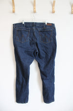 Wrangler Regular Taper Jeans | 42X32