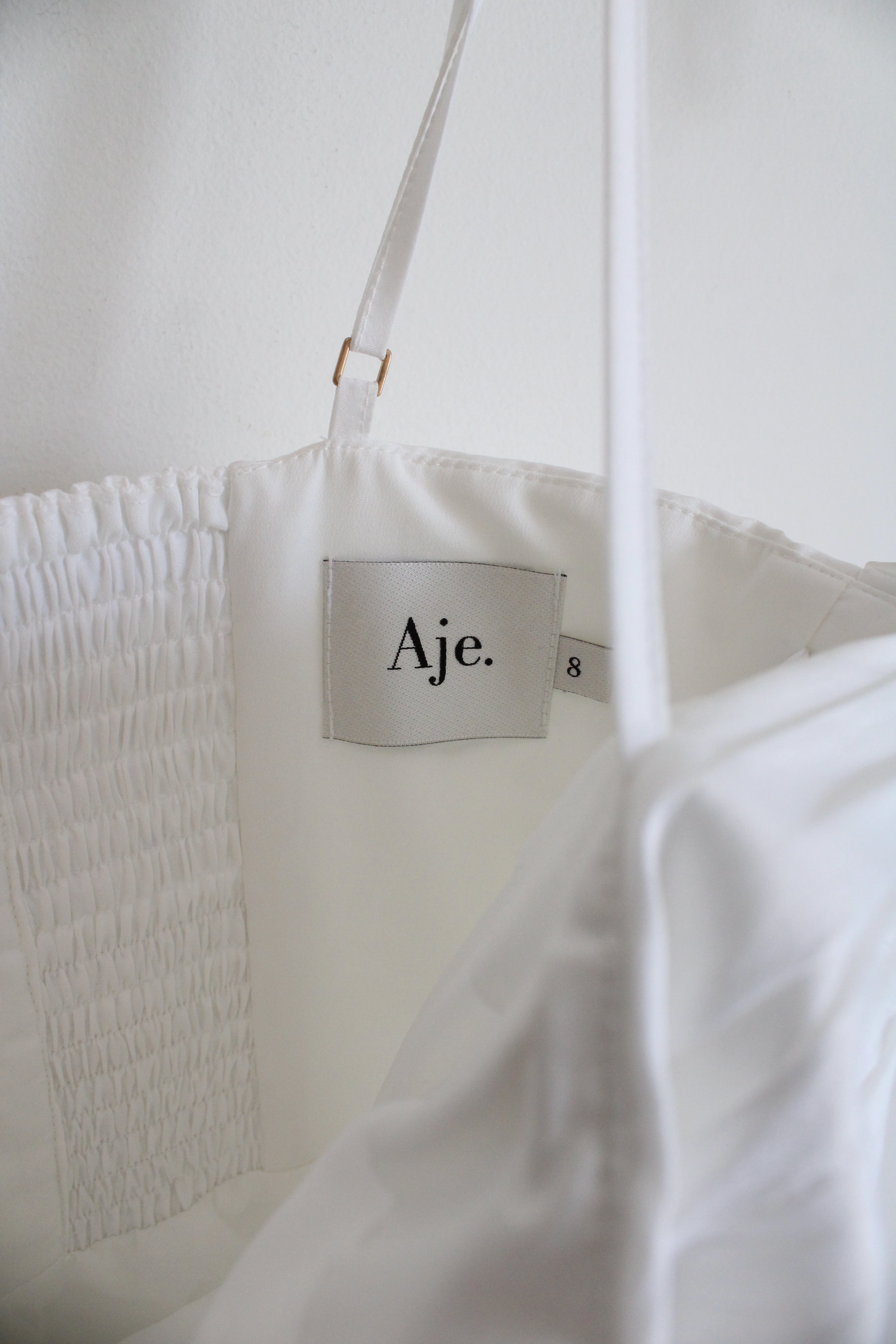 aje white mini dress and Black Unleash your free spirit MissJophiel V Neck Short Bed Frame Size:Full type_shirts