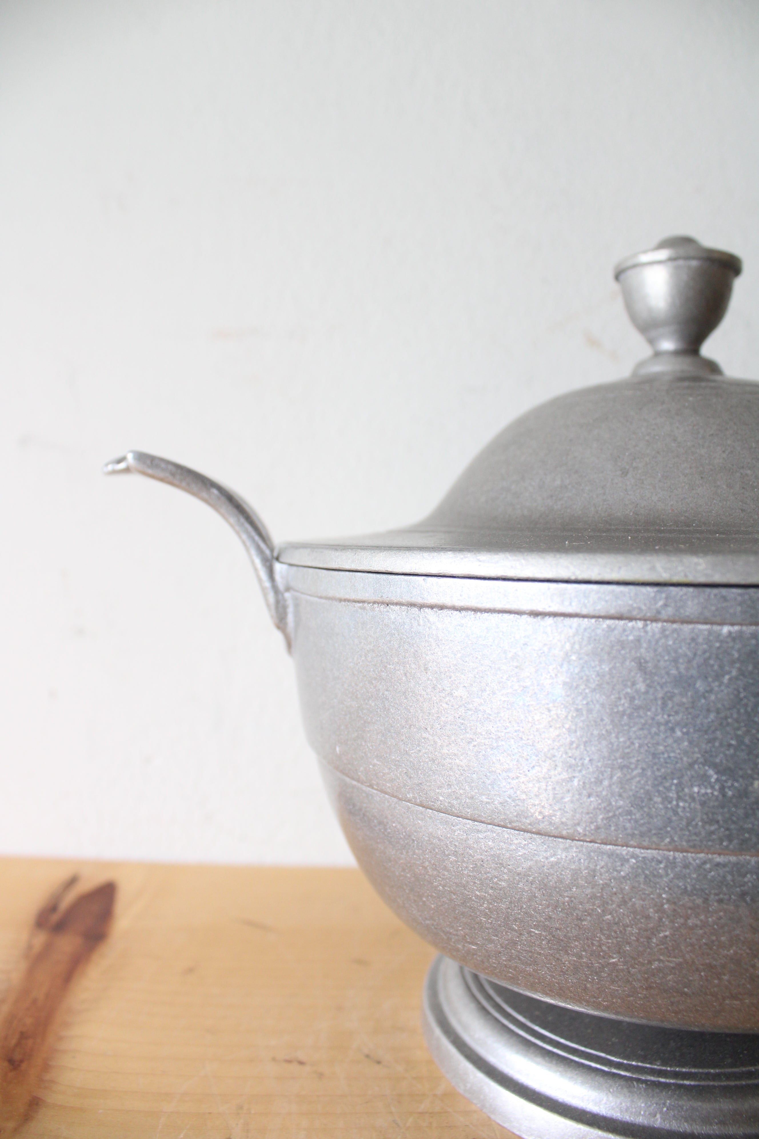 Vintage Wilton Armetale Pewter Soup Tureen
