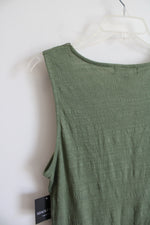 NWT Absolutely Famous Greet Sleeveless Top | M