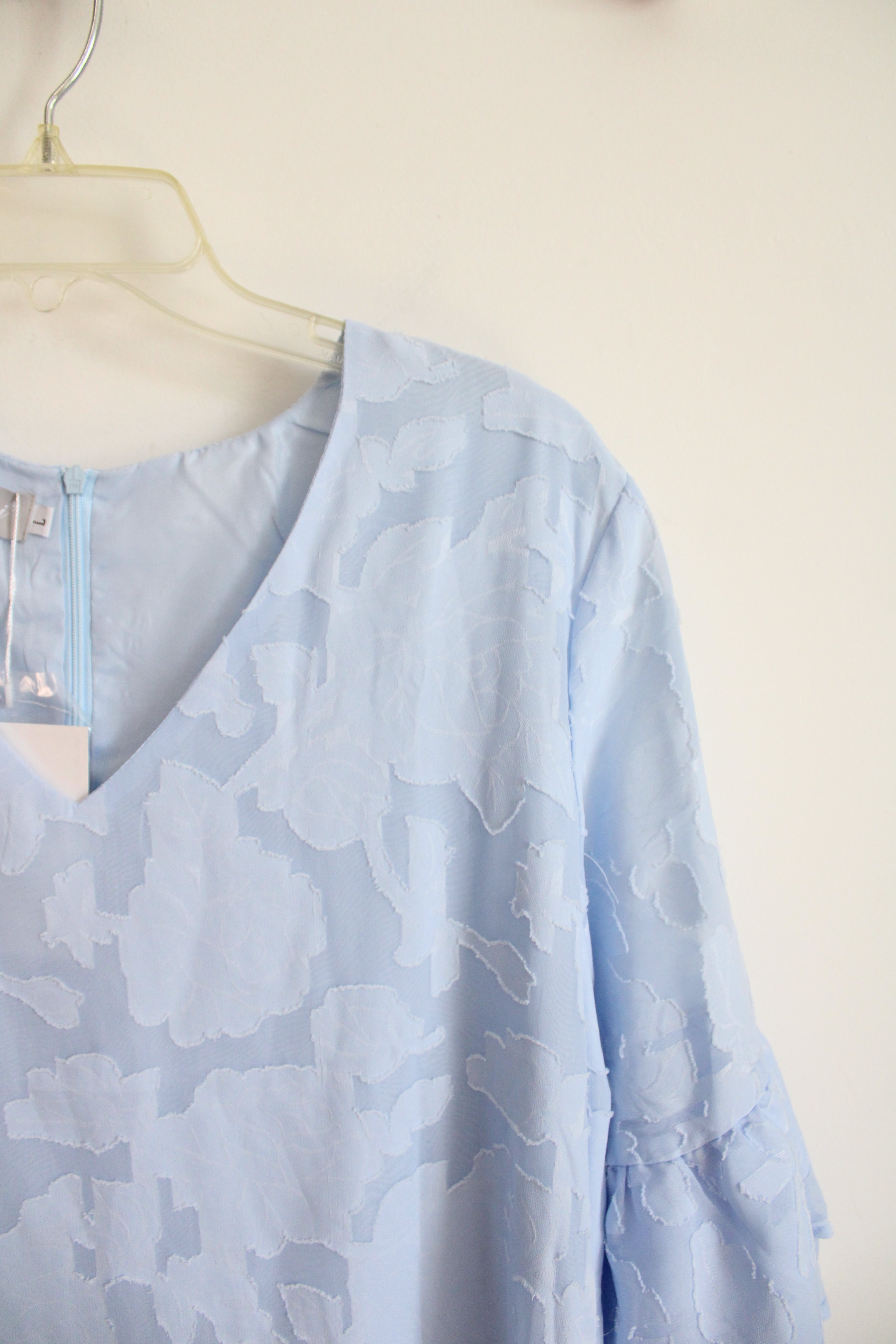 NEW Belongsci Light Blue Textured Leaf Dress | L