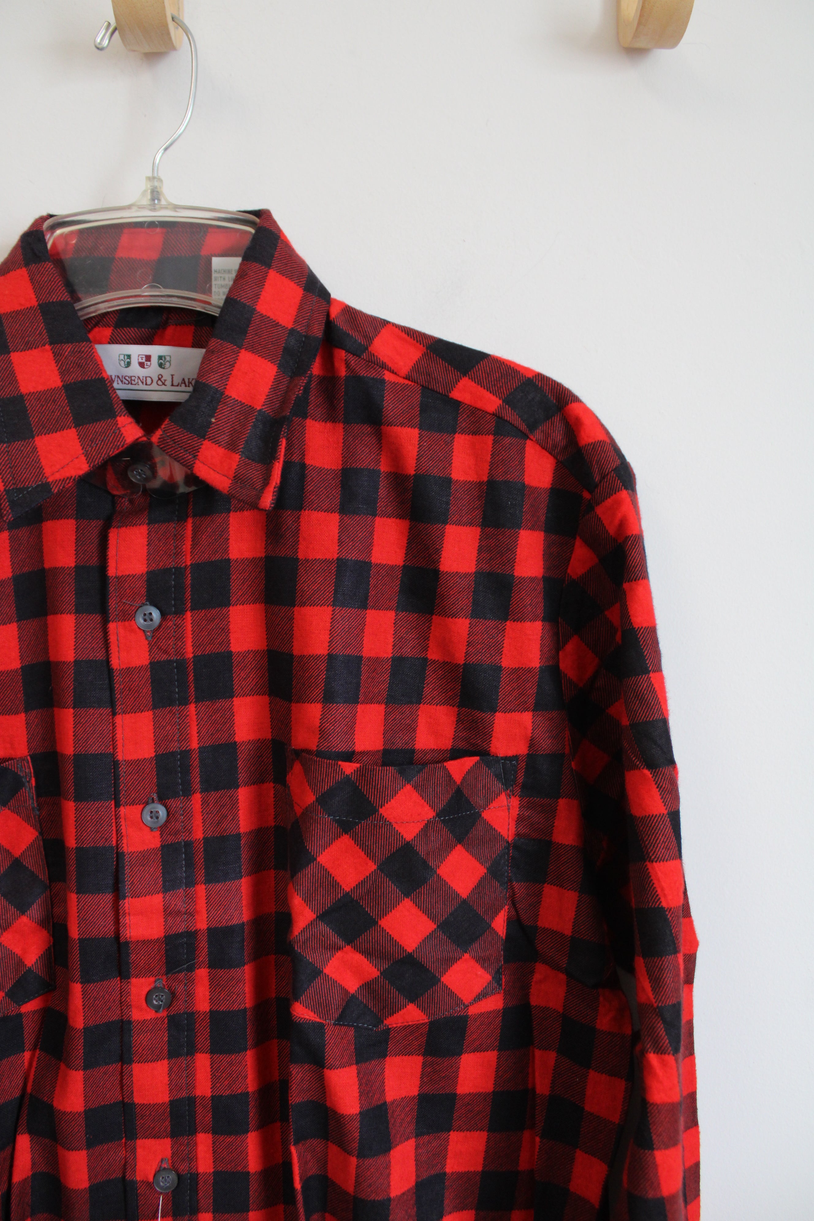 NEW Townsend & Lake Red & Black Buffalo Plaid Button Down Shirt | M
