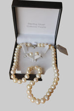 NEW Freshwater Pearls with Sterling Silver Clasp Necklace and Earrings Set